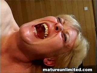 2058 bigtits porn videos